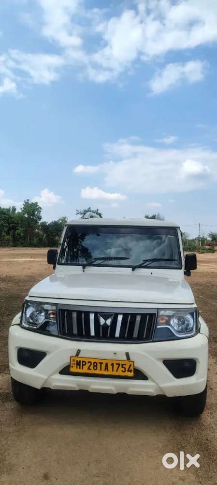 Bolero 7 Seater