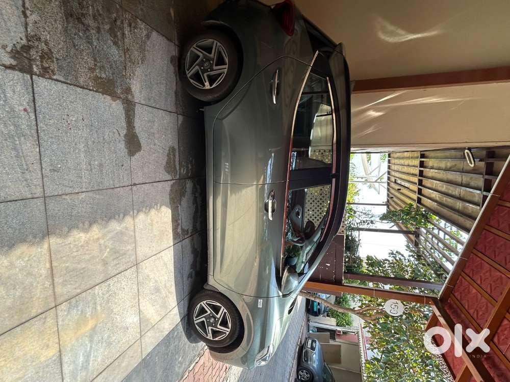 New And Less Than 9000km