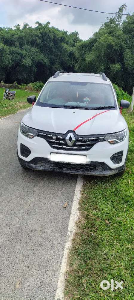 अर्जेन्ट सेल करना है पैसा का काम है गाड़ी मे कोई प्रॉब्लम नहीं 4 रटान्ह
