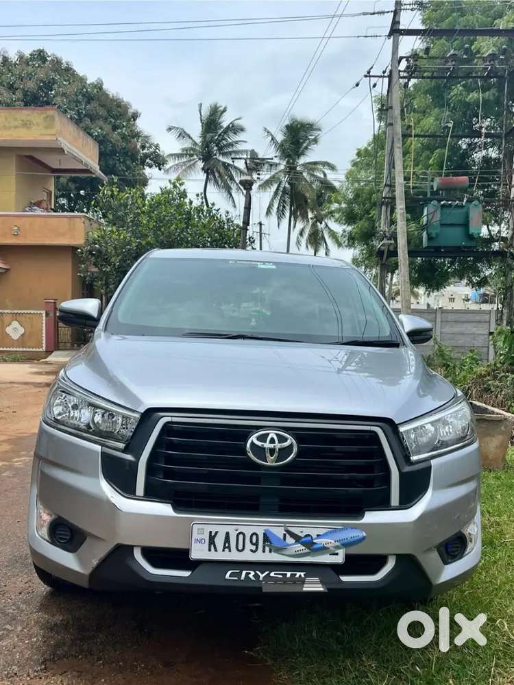 Toyota Innova Crysta 2023 Diesel 41000 Km