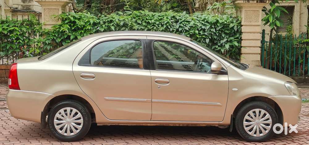 Toyota Etios 2010-2012 G, 2011, Petrol