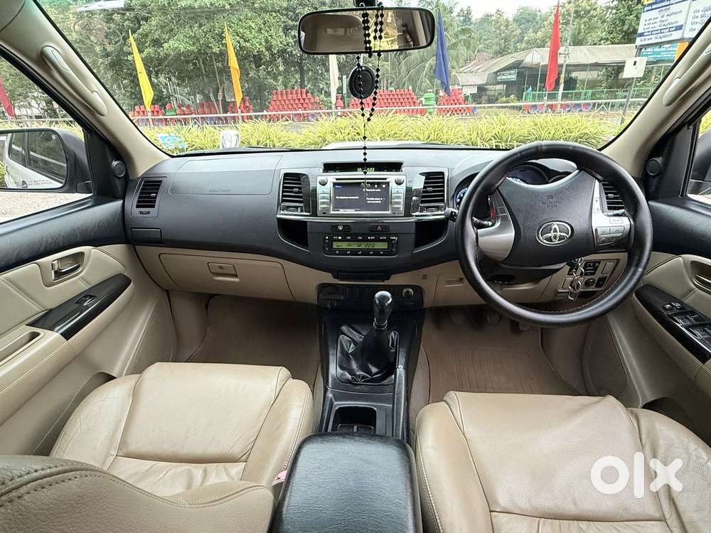 Toyota Fortuner 3.0 4x2 Mt, 2014, Diesel