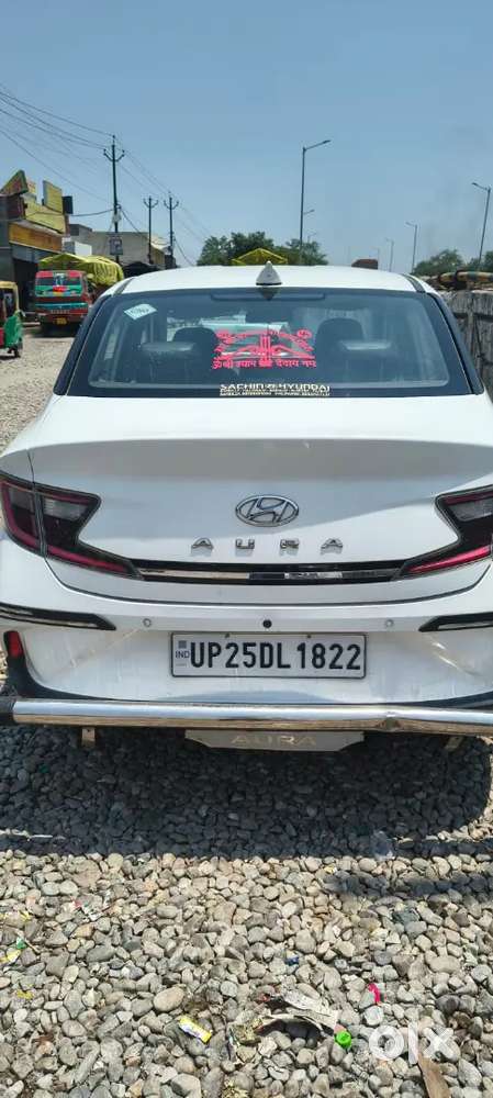 Hyundai Aura 22 Cng & Hybrids 65000 Km Driven