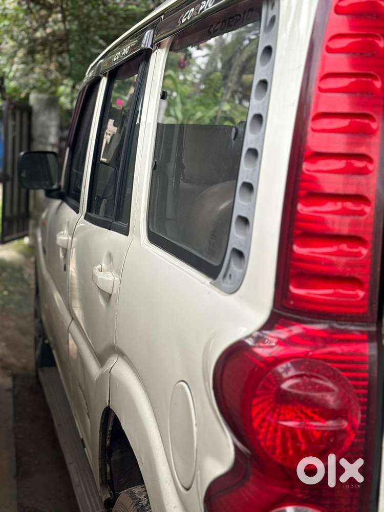 Mahindra Scorpio 2009