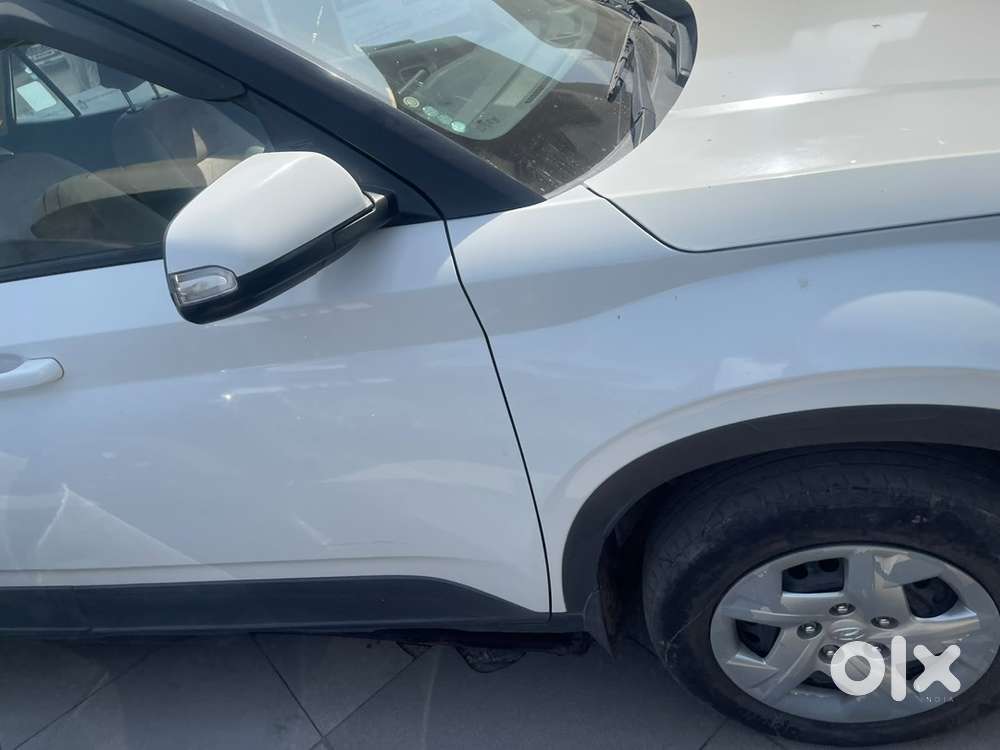 Hyundai Venue Petrol 2022 Model