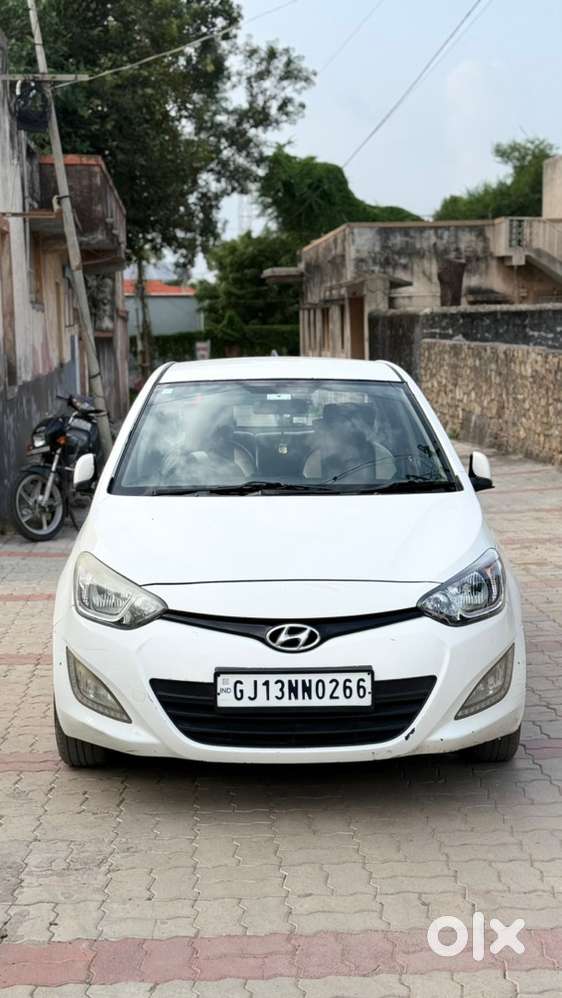 Hyundai I20 2014 Diesel 80700 Km Driven