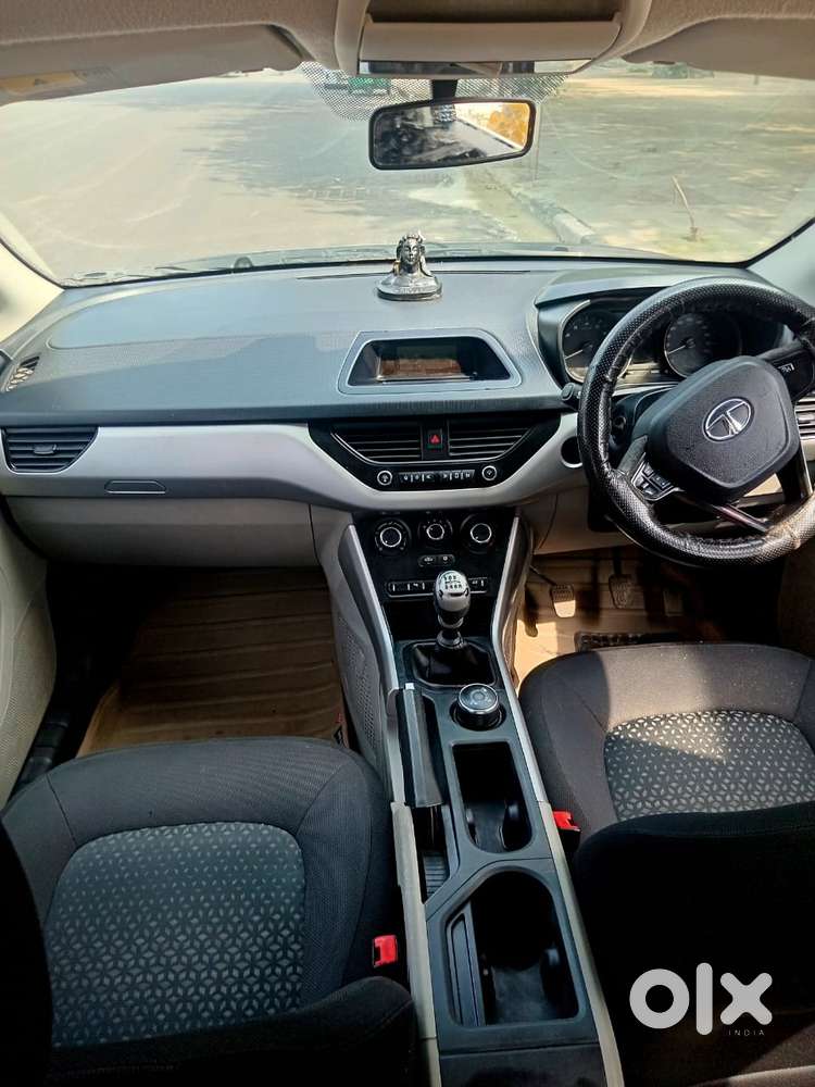 Tata Nexon 1.2 Revotron Xm (s), 2019, Petrol