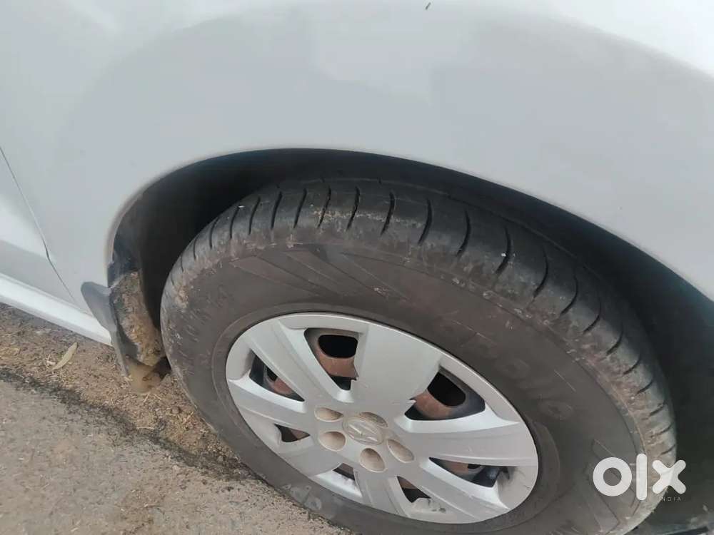  Volkswagen Ameo Top Modal