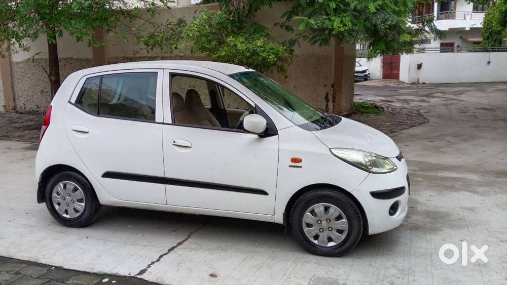 Hyundai I10 Magna At, 2010, Petrol