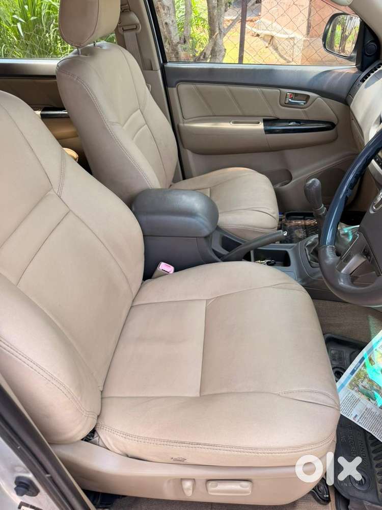 Toyota Fortuner 2013 Diesel Well Maintained