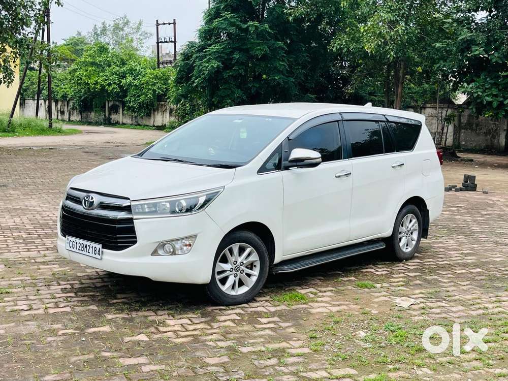 Toyota Innova Crysta 2.8z Automatic, 2017, Diesel