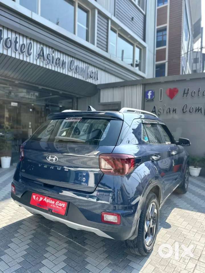Hyundai Venue 1.5 Crdi Sx (o), 2022, Diesel