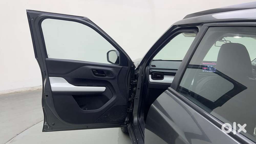 Tata Punch Pure, 2023, Petrol