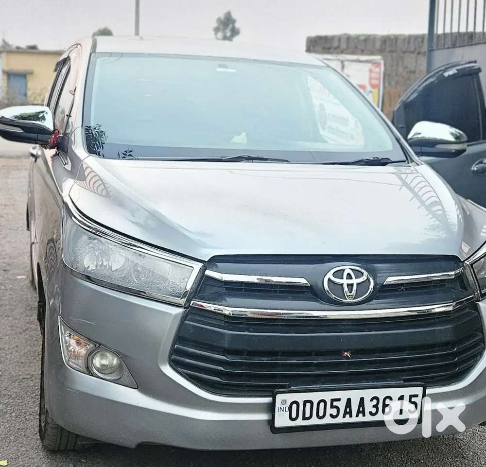 Toyota Innova 2018 Diesel 90000 Km Driven