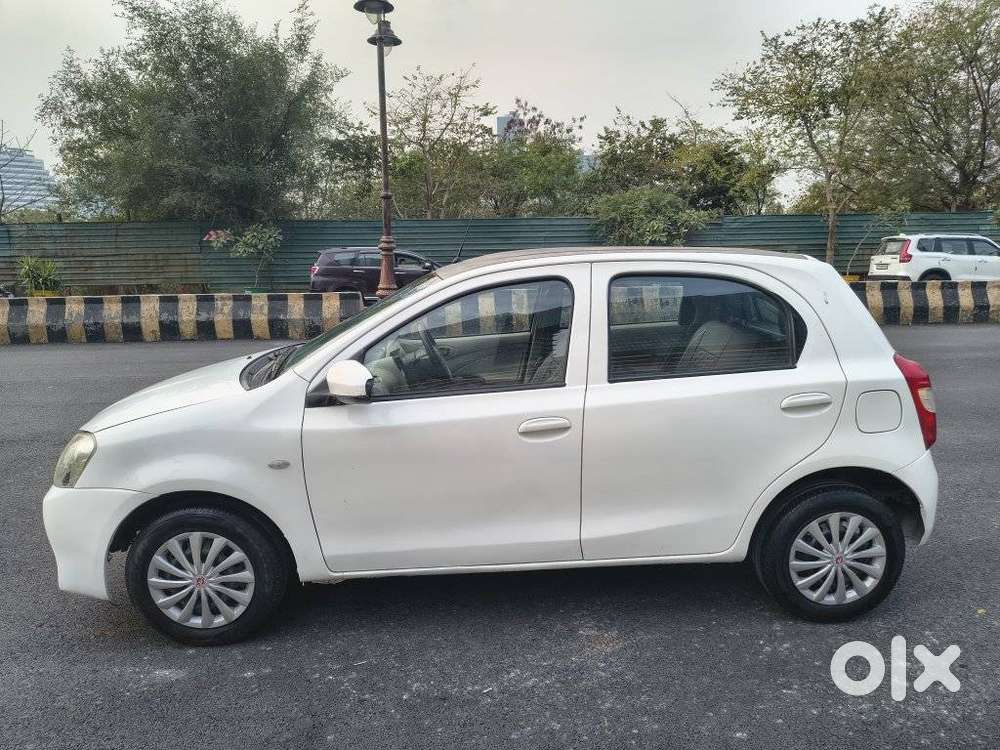 Toyota Etios G Exclusive, 2016, Petrol