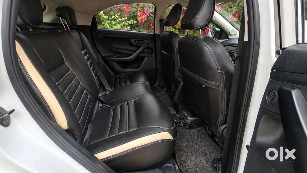 Tata Nexon Smart Plus S 1.2 Revotron Petrol 5 Mt, 2024, Petrol
