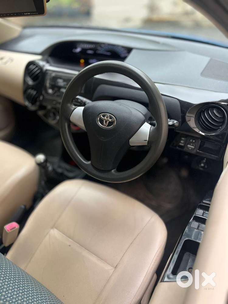 Toyota Etios Liva 1.4 Vd Dual Tone, 2017, Diesel