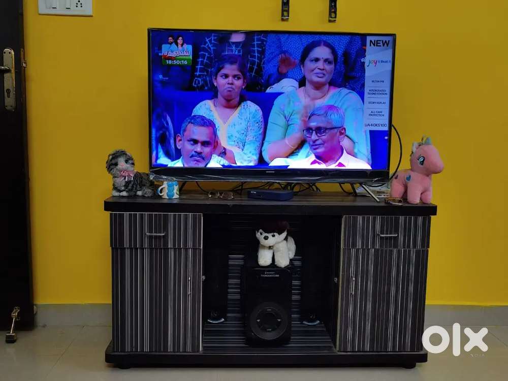 Tv table for sale Home Decor & Garden 1753870807