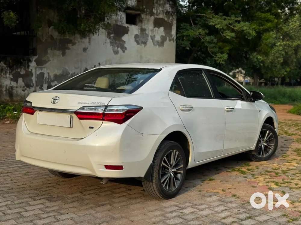 Toyota Corolla Altis 1.8g Limited, 2019, Petrol