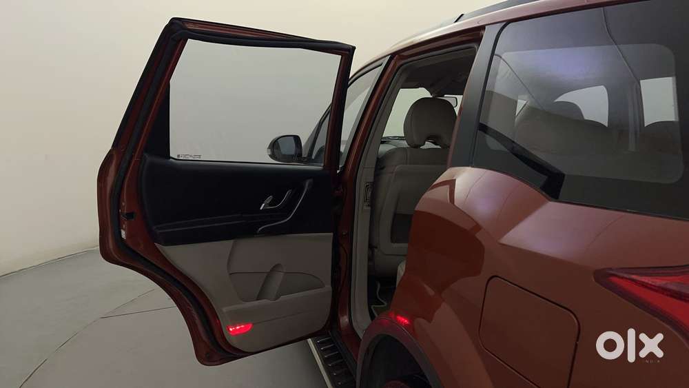 Mahindra Xuv500 W8 At, 2017, Diesel