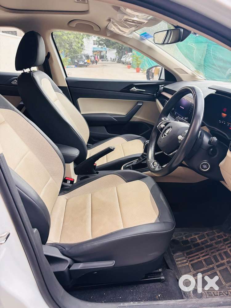 Skoda Slavia 1.0 Tsi Style, 2022, Petrol