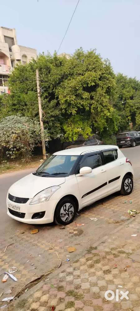 Swift Lxi 2012 Model