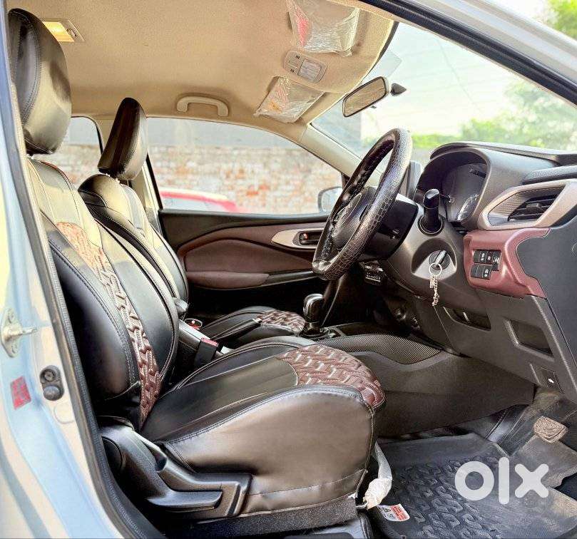 Maruti Suzuki Fronx Delta 1.2 Ags, 2025, Petrol