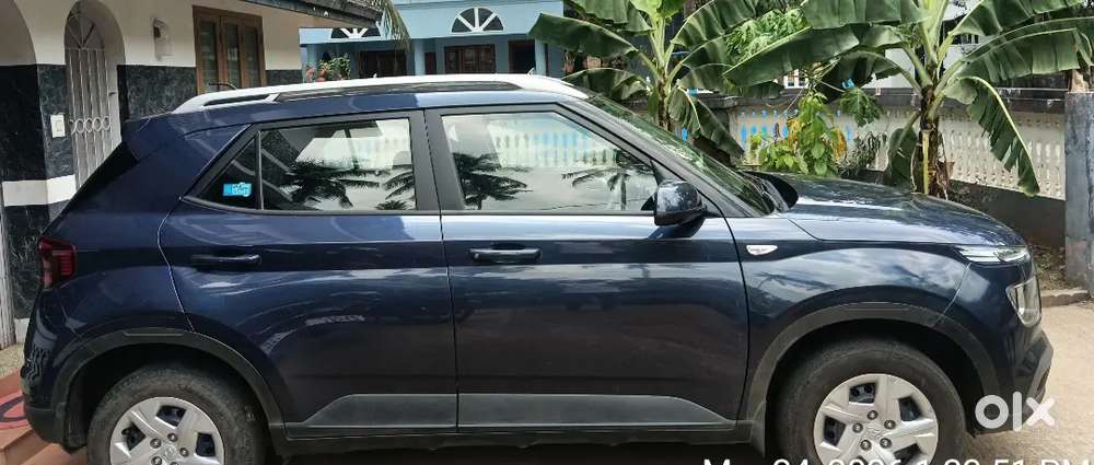 Hyundai Venue Mt Petrol 2021 Variant