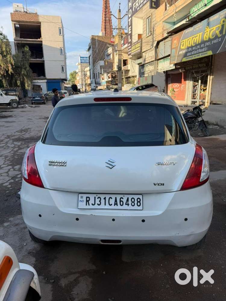 Maruti Suzuki Swift 2013