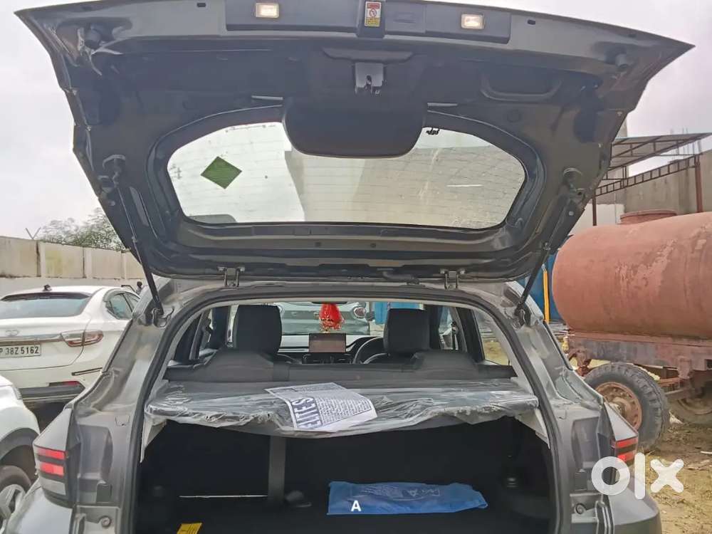 Tata Punch Facelift 2025