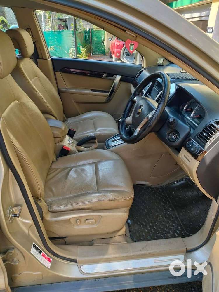 Chevrolet Captiva 2010 Awd At Diesel Well Maintained