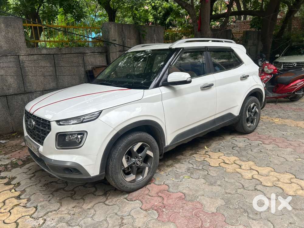 Hyundai Venue Petrol 2020