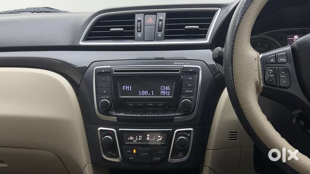 Maruti Suzuki Ciaz 2014-2017 At Zxi, 2015, Petrol