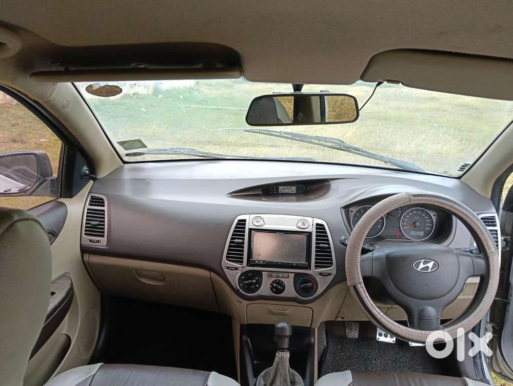 Hyundai I20 Magna 1.2 Mt, 2011, Petrol