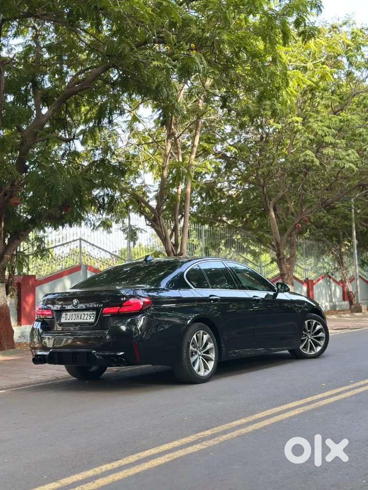 Bmw 520d Black Colour Convert New Shape Showroom Condition Car
