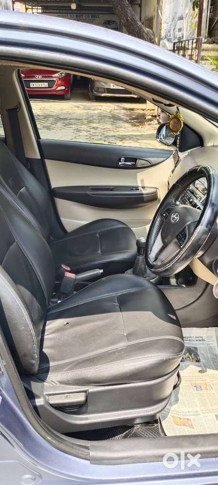 Hyundai I20 Sportz 1.2 Bs-iv, 2014, Petrol