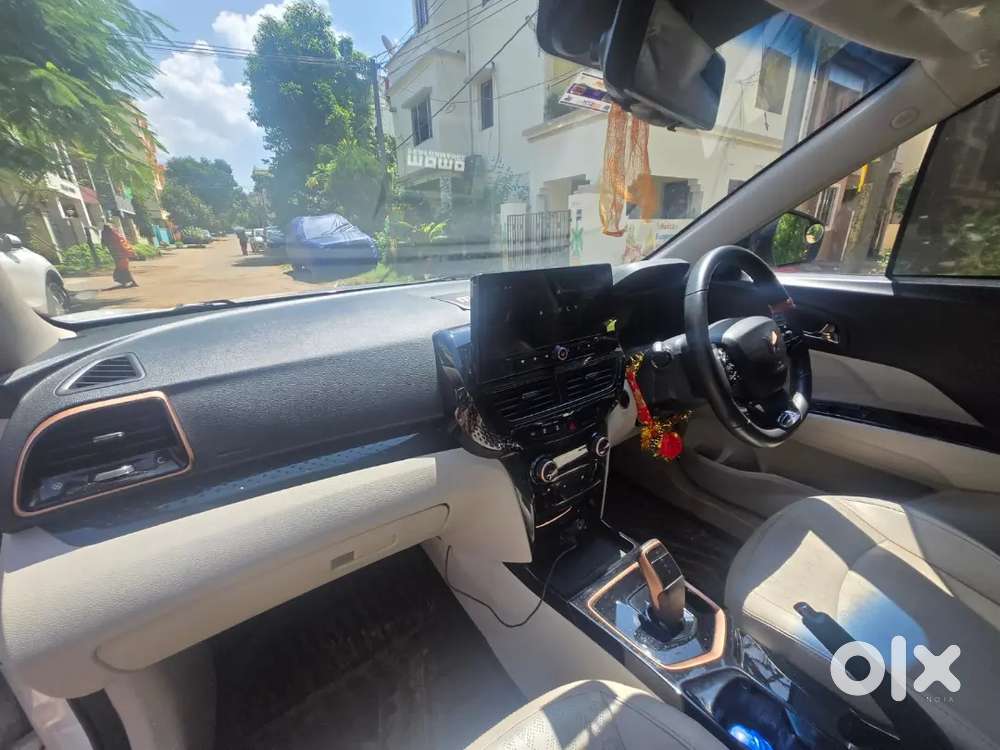Mahindra Xuv400 El Pro 2024 First Owner