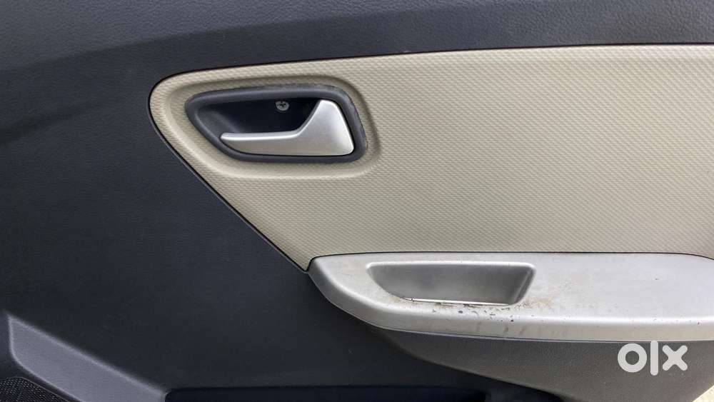 Maruti Suzuki Alto K10 1.0 Vxi (o) Amt, 2018, Petrol