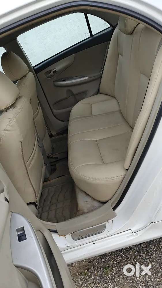 Toyota Corolla Altis Diesel 2013