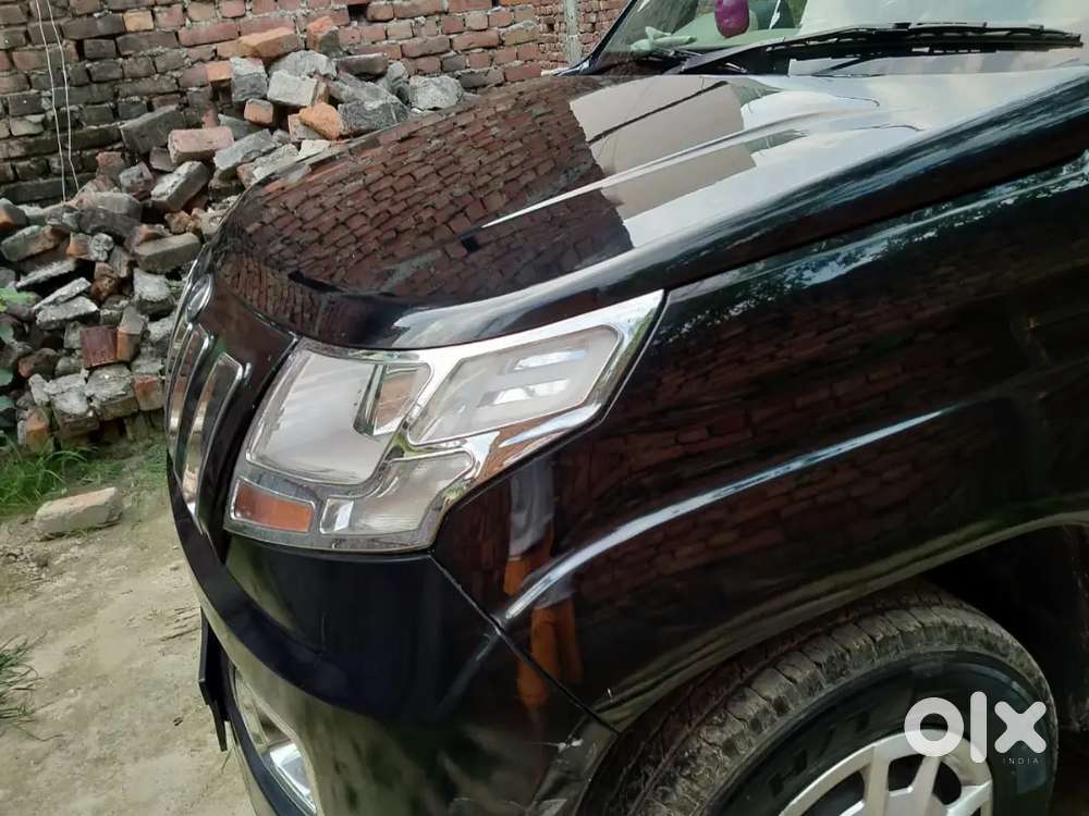 Mahindra Tuv 300 2015 Diesel 94000 Km Driven