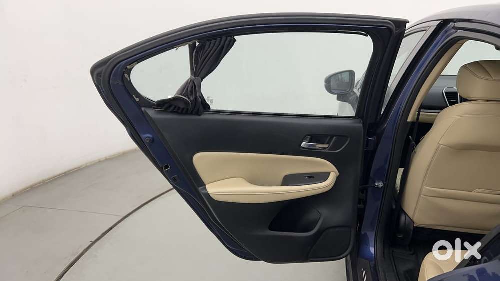 Honda City Zx Petrol Cvt, 2023, Petrol