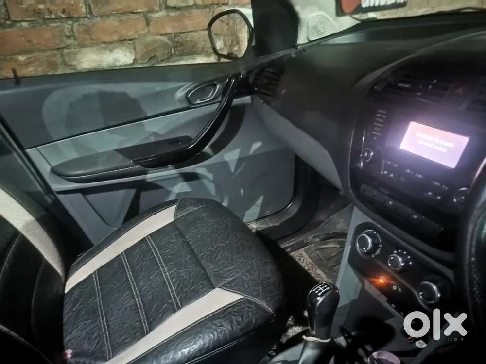 Tata Tigor 2018 1st