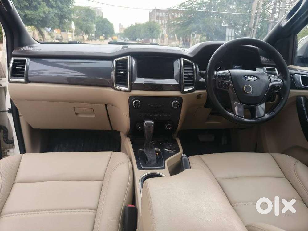 Ford Endeavour 3.2 Titanium At 4x4, 2017, Diesel