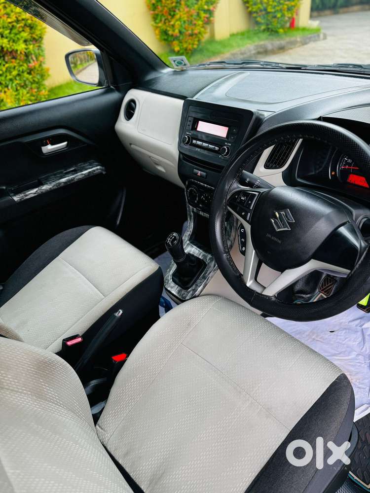 Maruti Suzuki Wagon R Zxi, 2023, Petrol