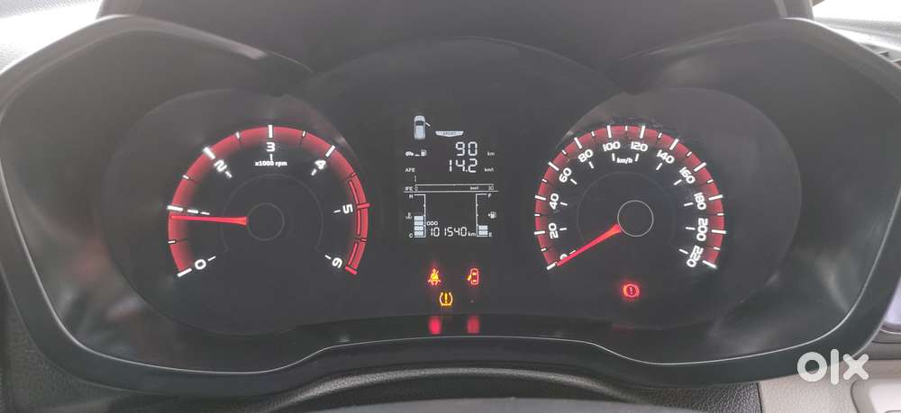 Mahindra Xuv300 W6 Diesel, 2022, Diesel
