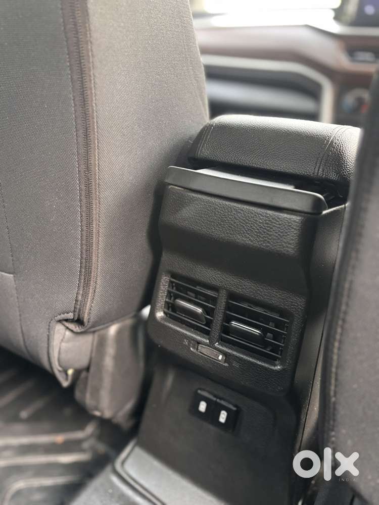 Maruti Suzuki Vitara Brezza 1.5 Lxi, 2022, Petrol