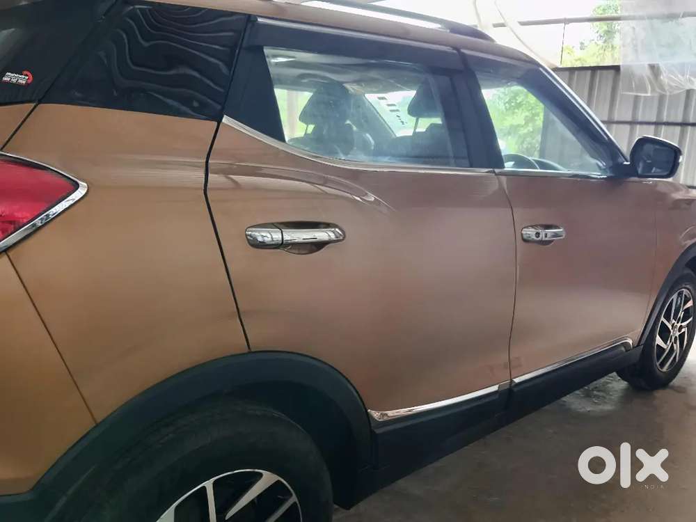 Mahindra Xuv300 W8 O 2023 Urgent Sale Verry Good Condition