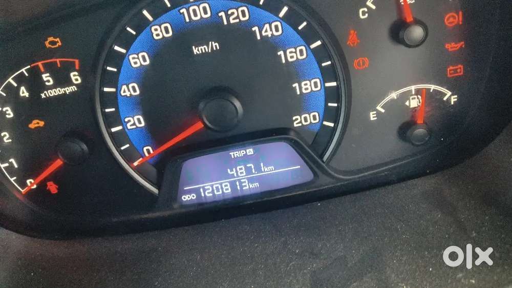 Hyundai Xcent 1.1 S 2015