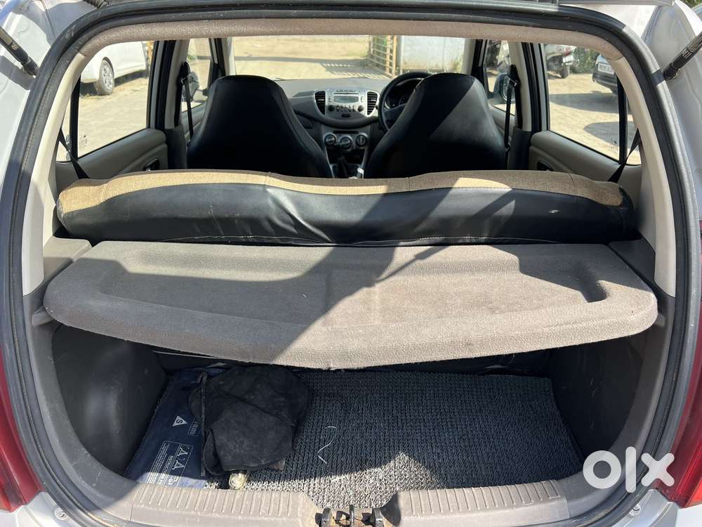 Hyundai I10 Sportz, 2014, Petrol