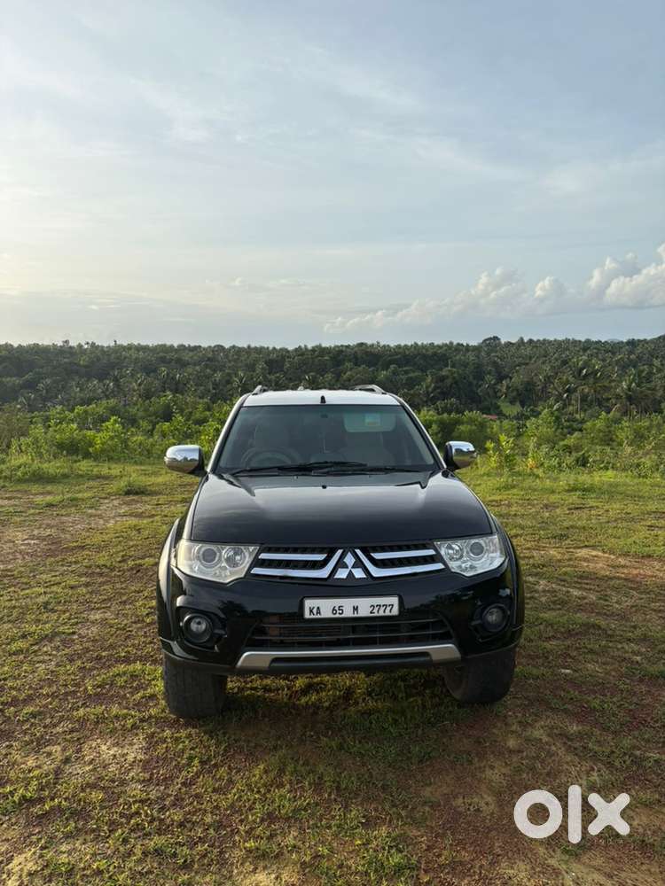 Mitsubishi Pajero Sport 2016